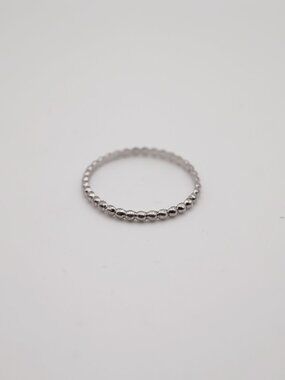 REBA0885 sterling silver simple dainty ring size 7 US